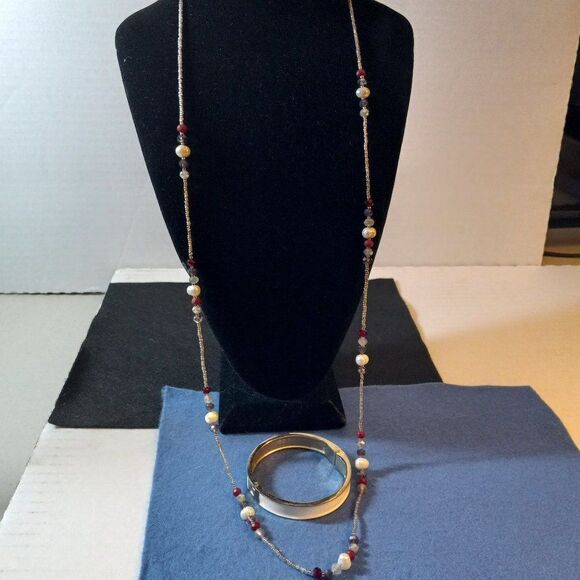 Vintage Beaded Necklace and Bracelet - Picture 1 of 6